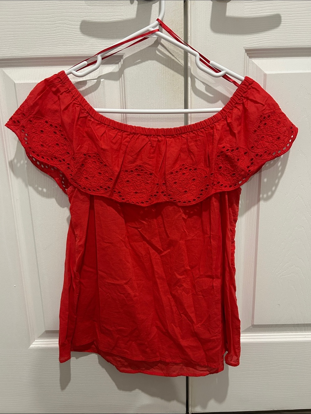 Women’s Red Off-Shoulder Eyelet Ruffle Top